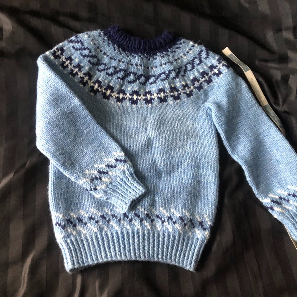 Vintage Hand Knit Chunky, Gorgeous Blue Fair Isle Sweater- Excellent Condition